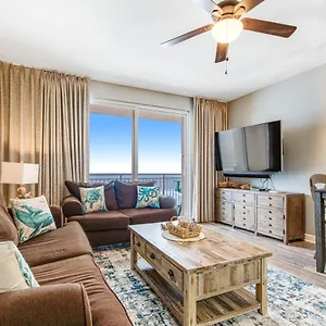 https://sterling-reef-iii.panamacity-beachhotels.com
