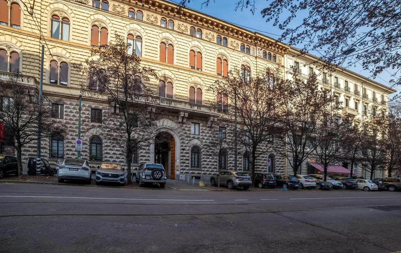 Brera - Sella Charme Apartment Castle View Mailand